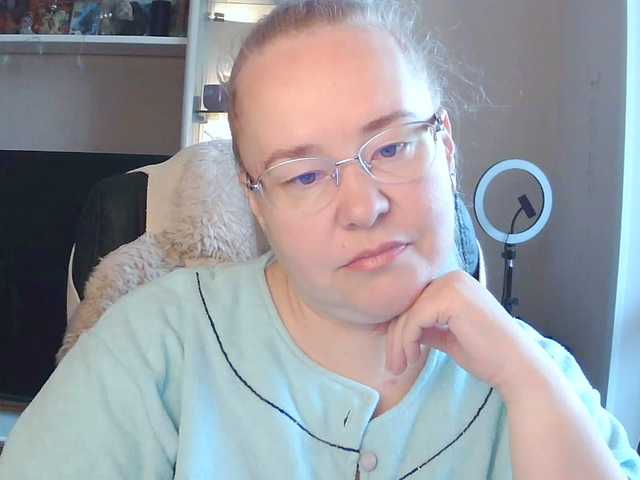 Viola27 live cam on BongaCams