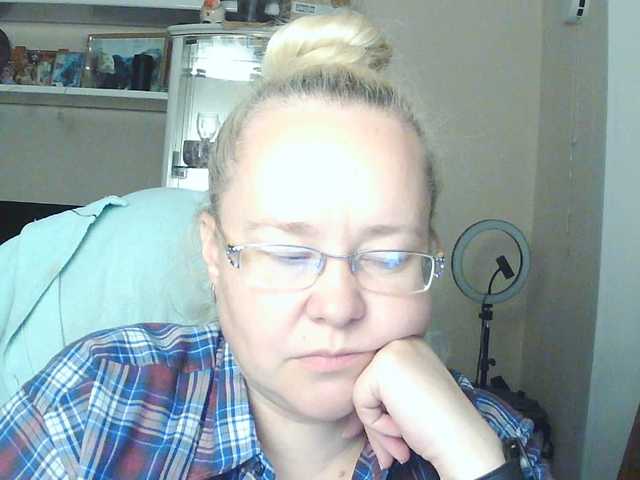 Viola27 live cam