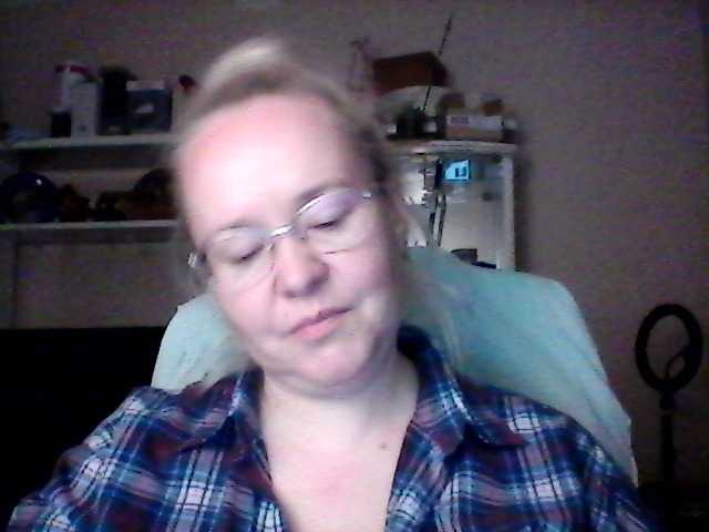 Viola27 live cam on BongaCams