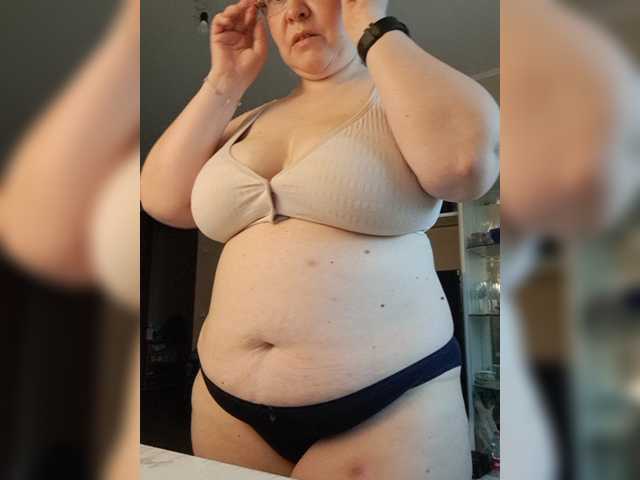 Viola27 live cam on BongaCams