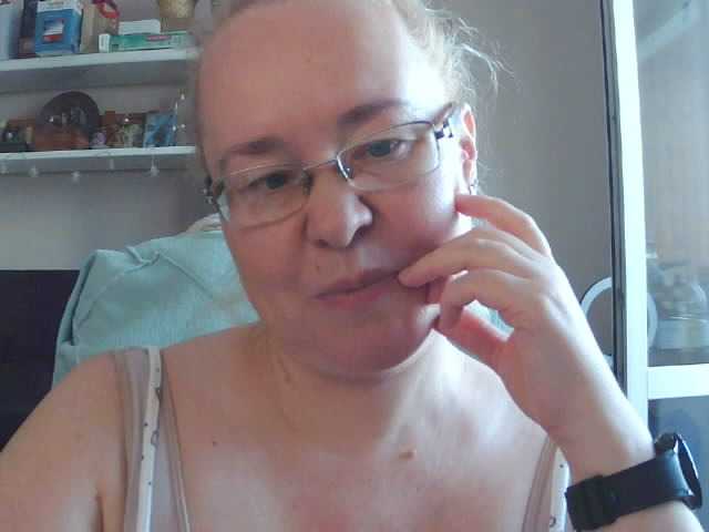 Viola27 live webcam show