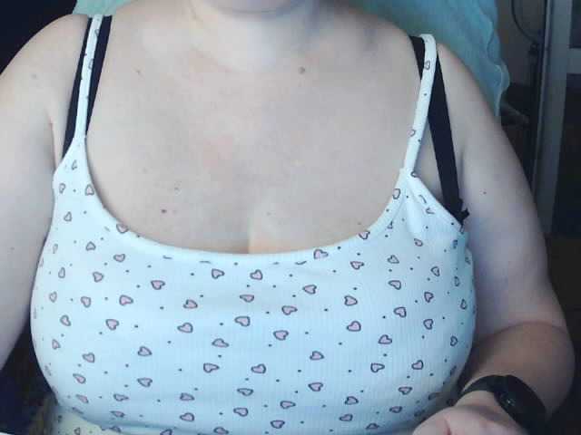 Viola27 live webcam show
