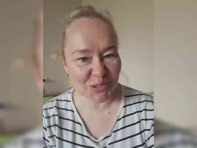 Viola27 Live Webcam on BongaCams