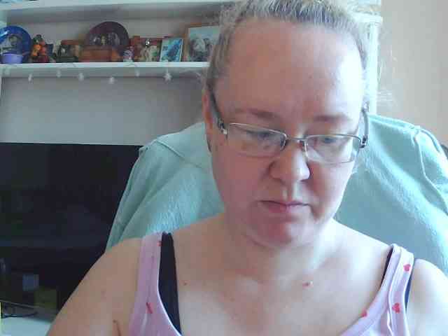 Viola27 Sex Cam Show