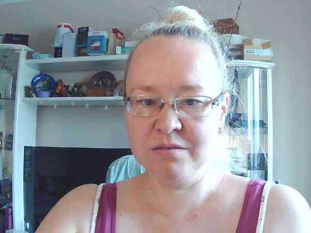 Viola27 Sex Cam Show