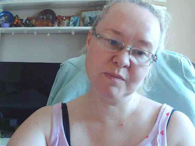 Viola27 Sex Cam Show