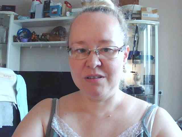 Viola27 Sex Cam Show