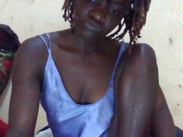 Mamaapussy001