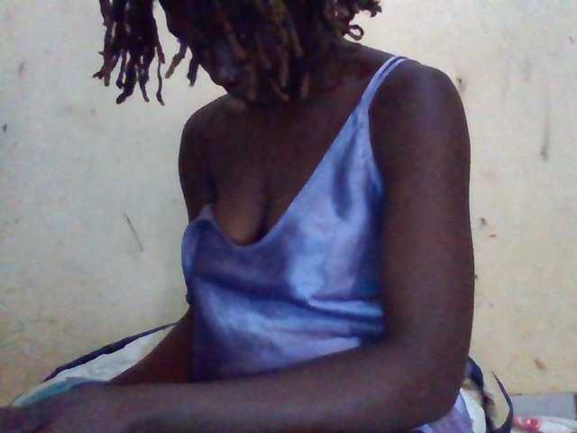 Mamaapussy001