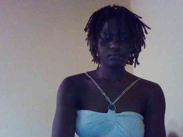 Mamaapussy001 webcam
