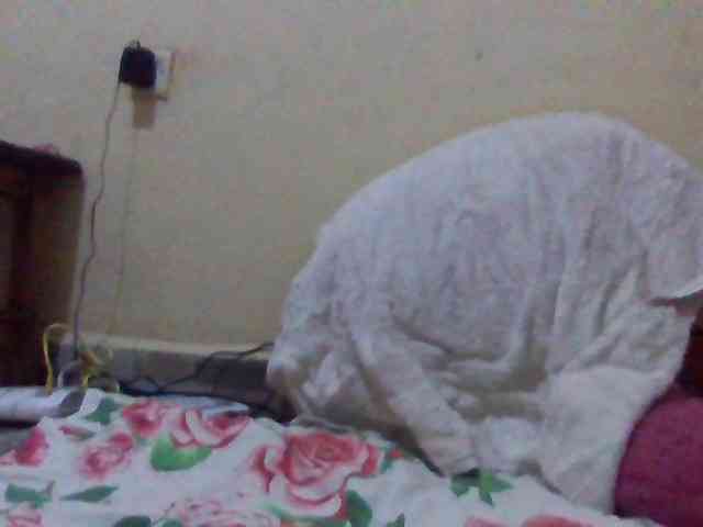 Mamaapussy001 webcam