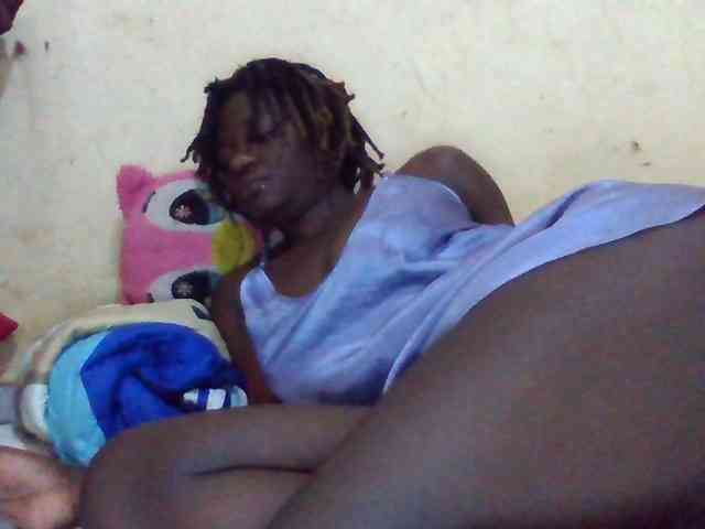 Mamaapussy001 webcam