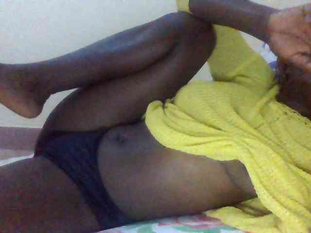 Mamaapussy001 webcam