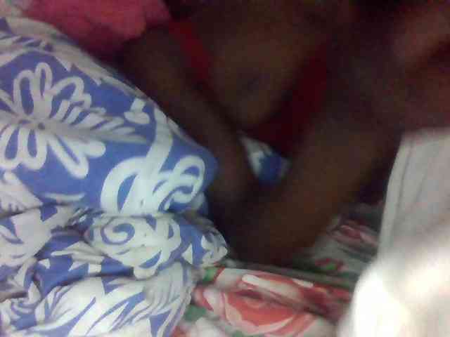 Mamaapussy001