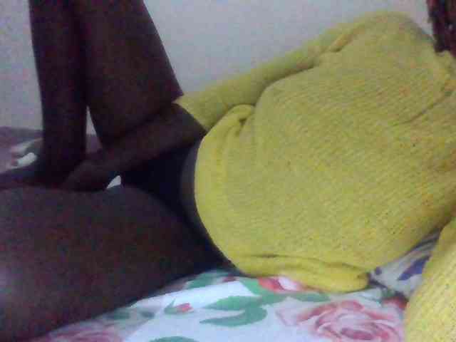 Mamaapussy001 webcam