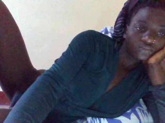 Mamaapussy001