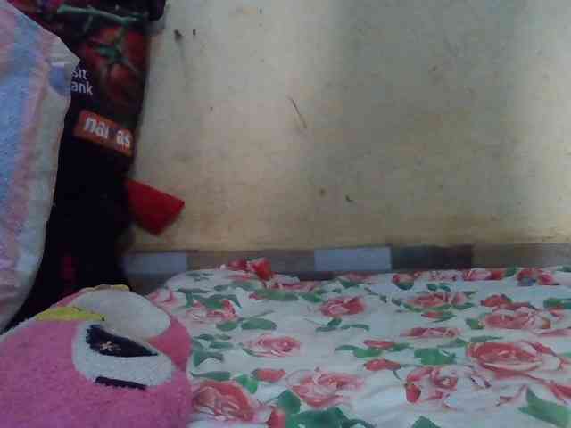 Mamaapussy001 webcam