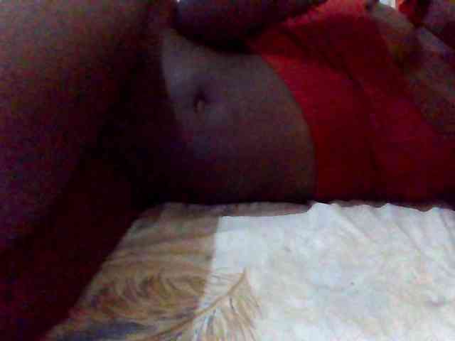 Mamaapussy001 webcam