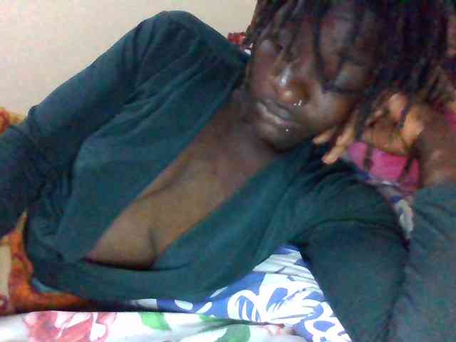 Mamaapussy001 webcam