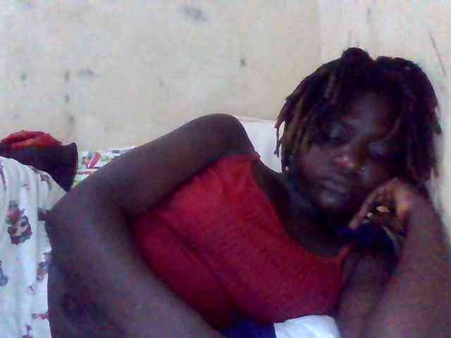 Mamaapussy001