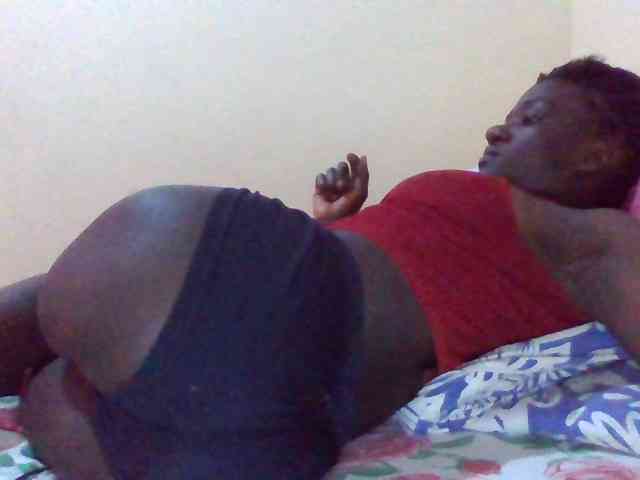 Mamaapussy001 webcam