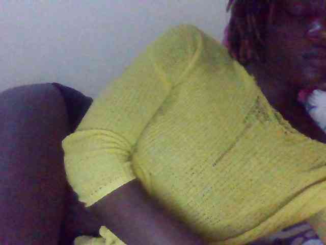 Mamaapussy001 webcam