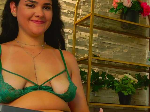 EvvaMonroe