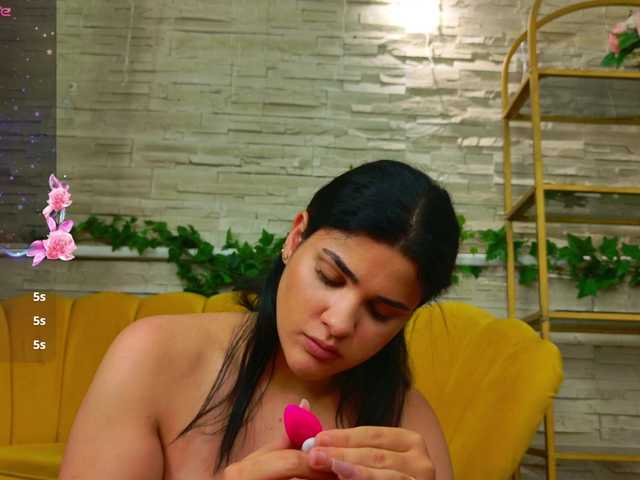 EvvaMonroe