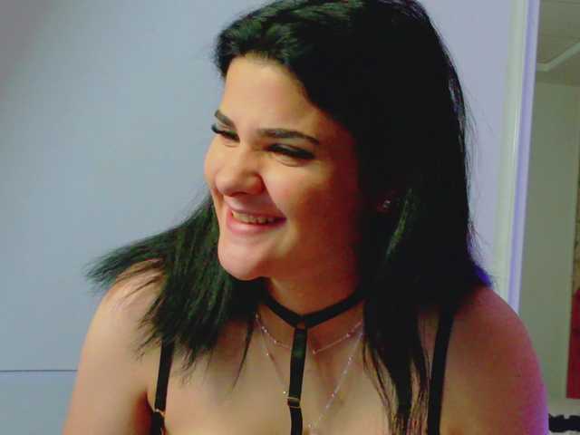 EvvaMonroe live cam on BongaCams