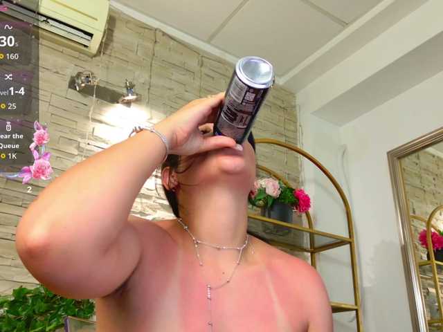 EvvaMonroe