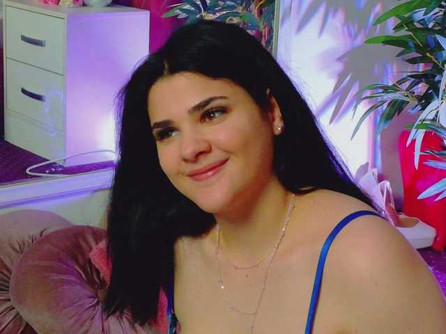 EvvaMonroe live cam on BongaCams