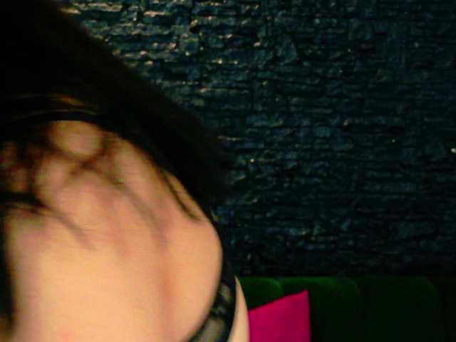 EvvaMonroe live cam on BongaCams