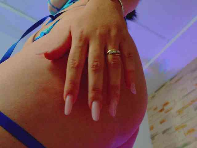 EvvaMonroe EvvaMonroe