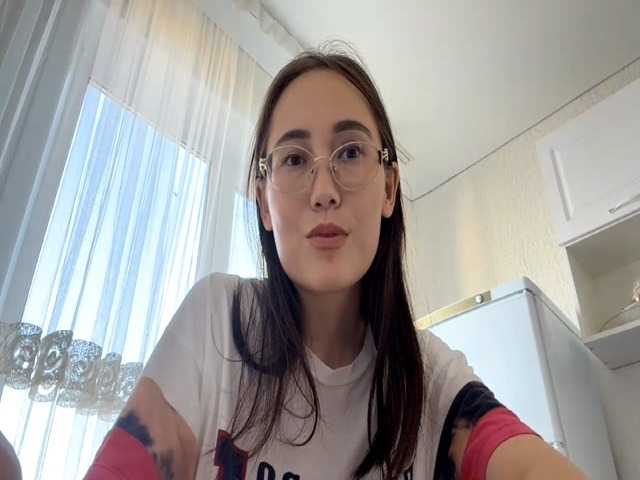 JoyeKaltz live cam on BongaCams