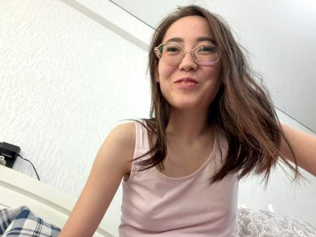 JoyeKaltz live cam on BongaCams