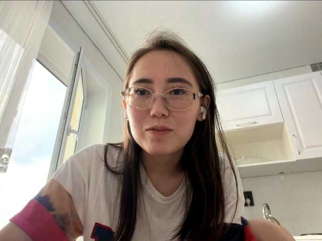 JoyeKaltz live cam on BongaCams
