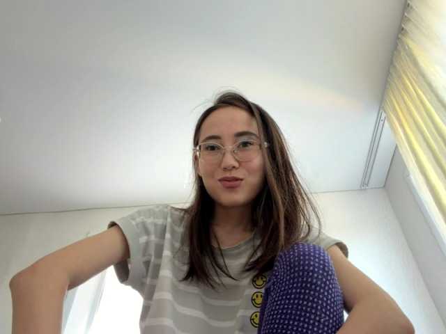 JoyeKaltz live cam on BongaCams