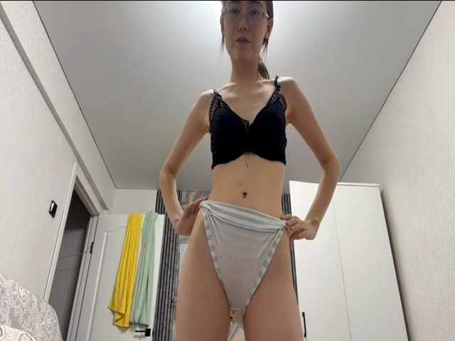 JoyeKaltz live cam on BongaCams