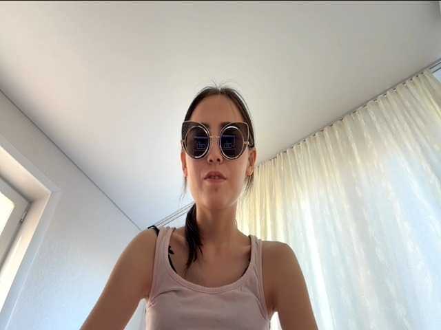 JoyeKaltz live cam on BongaCams