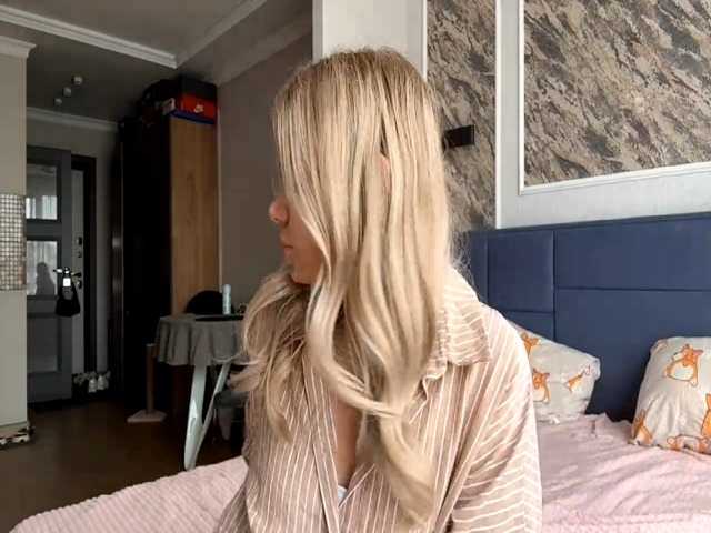 JoyeKaltz live webcam show