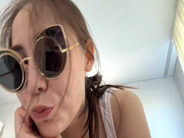 JoyeKaltz live cam on BongaCams