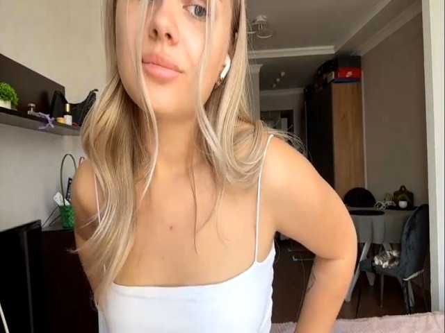 JoyeKaltz live cam on BongaCams