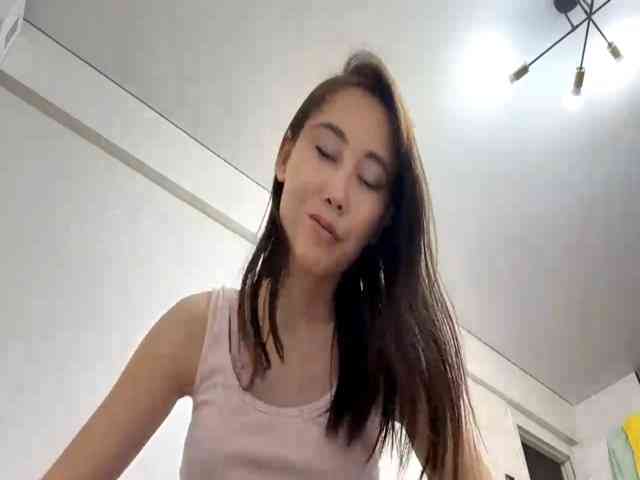 Just_Luna webcam
