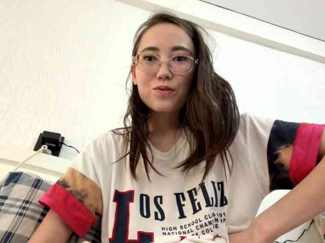 Just_Luna webcam
