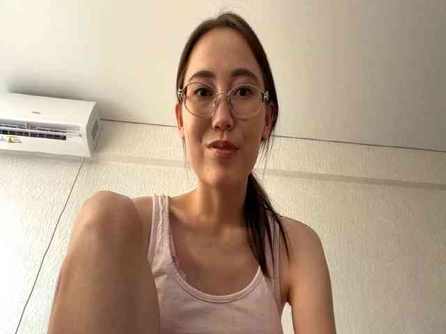 Just_Luna webcam