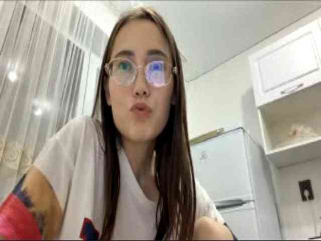 Just_Luna webcam