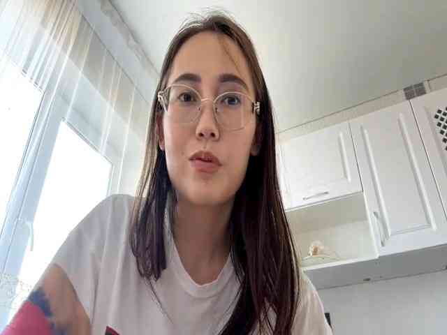 Just_Luna webcam