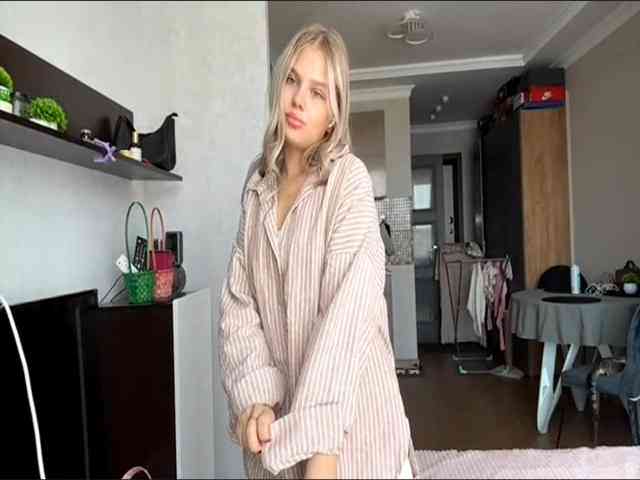 just_luna's live room