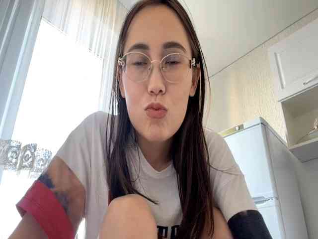 Just_Luna webcam
