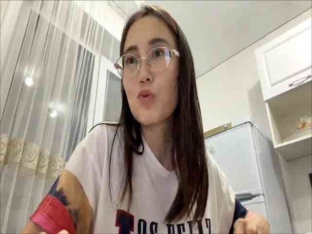 Just_Luna webcam